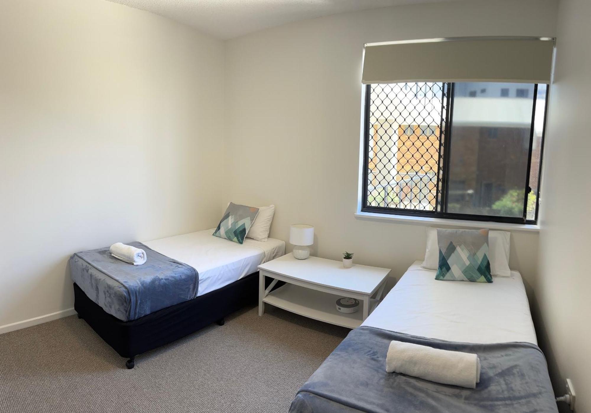 كالوندرا Kings Row Apartments المظهر الخارجي الصورة