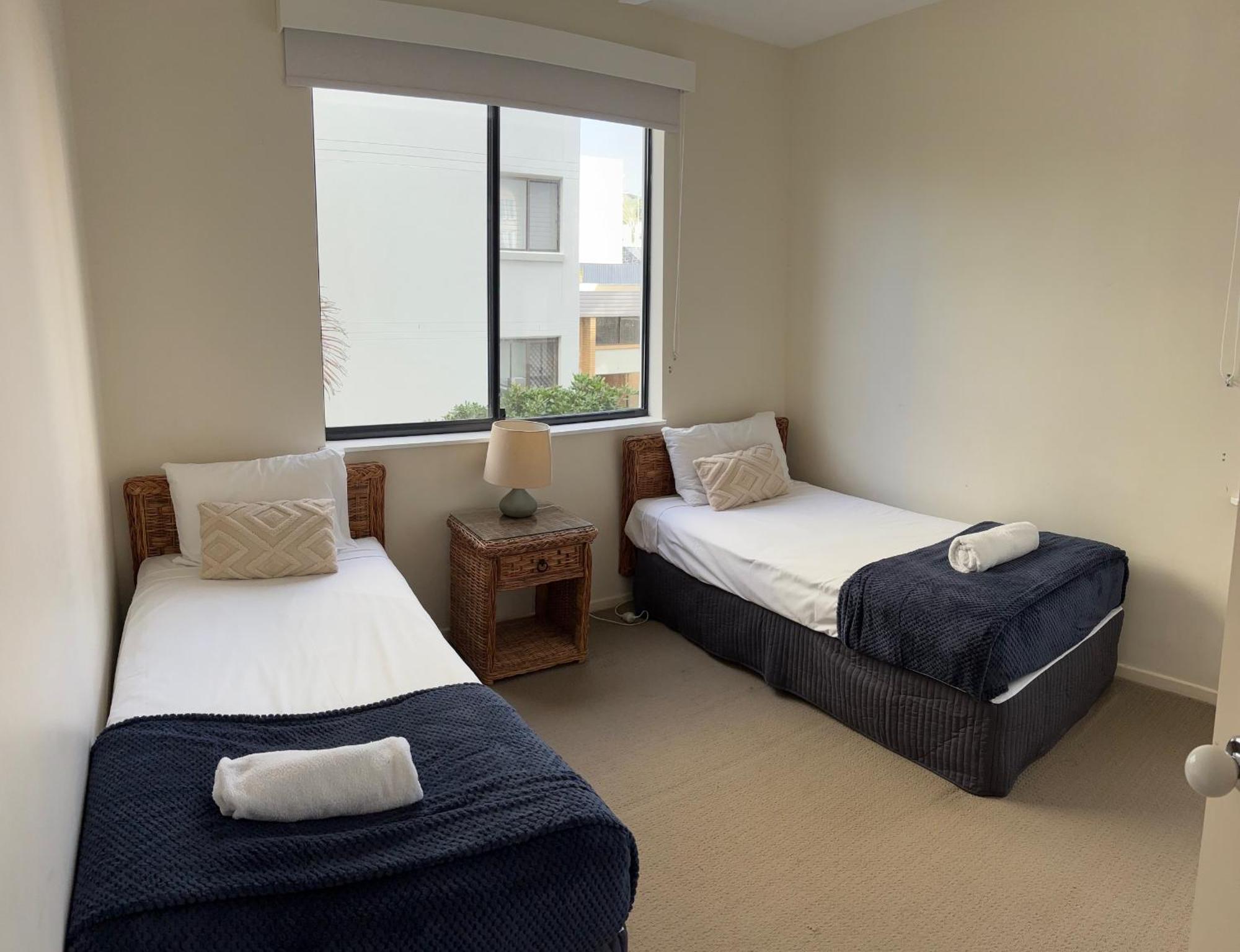 كالوندرا Kings Row Apartments المظهر الخارجي الصورة